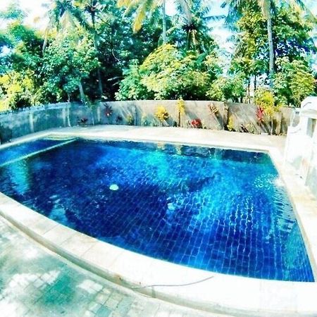 Santai Bungalow Gili Trawangan Luaran gambar