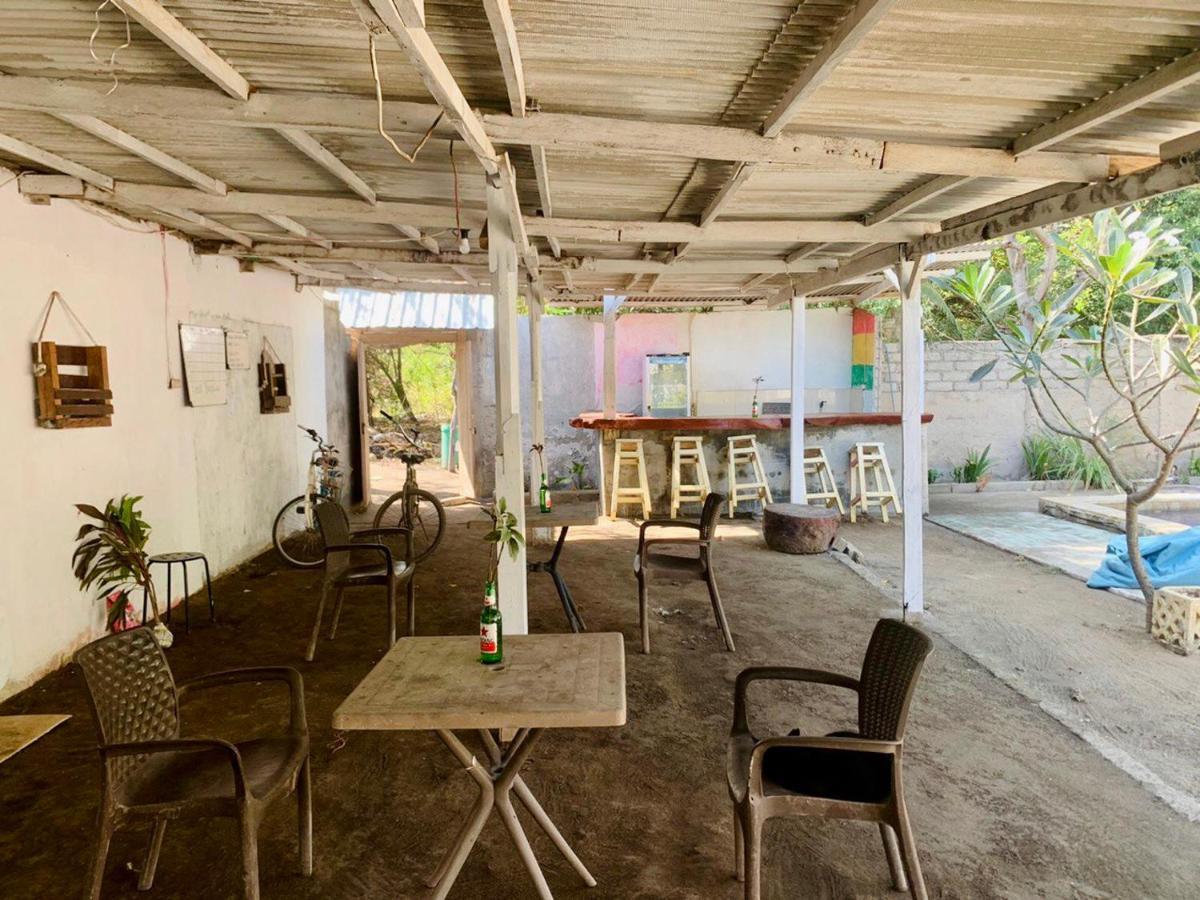 Santai Bungalow Gili Trawangan Luaran gambar