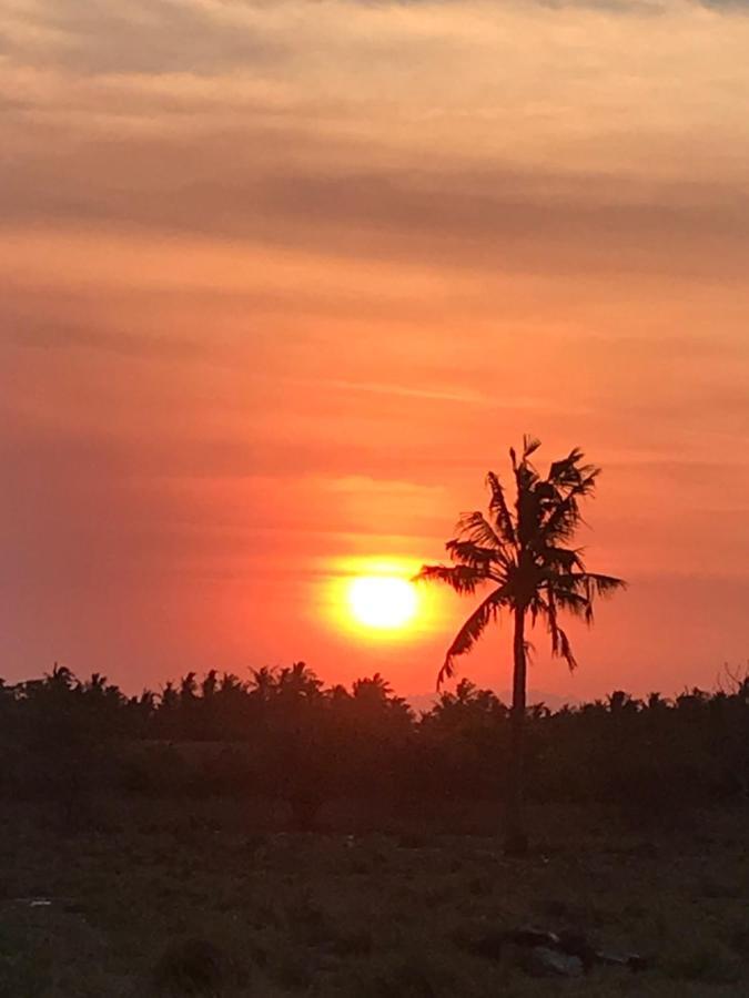 Santai Bungalow Gili Trawangan Luaran gambar